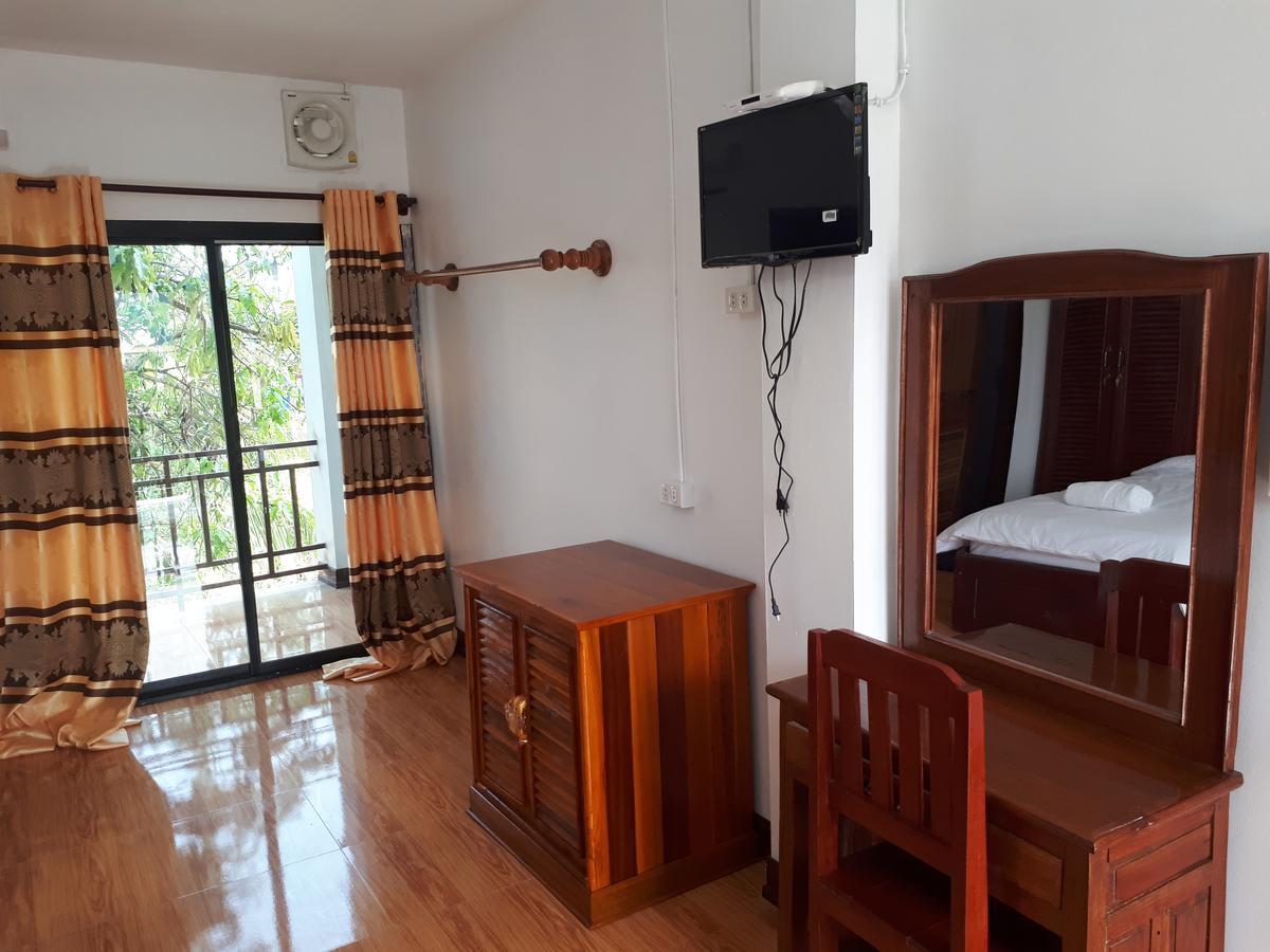 Alisona Hostel Vang Vieng Luaran gambar